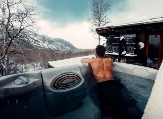 Benefits Of Buying A Hot Tub For You & Your Family