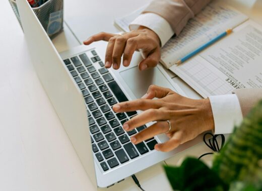 Benefits f Implementing Revenue Cloud In Your Business Operations