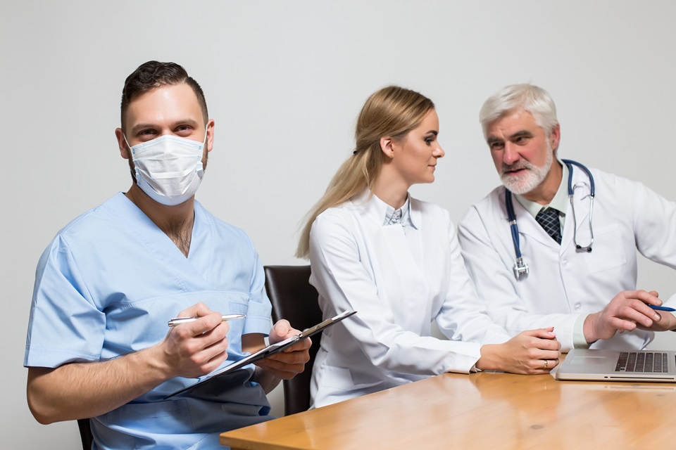 Who Qualifies For Medicare