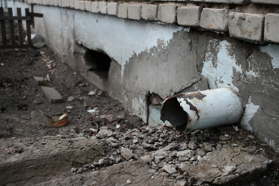 Ways Foundation Repair Contractors Correct Bowing Walls